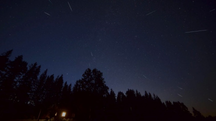 V noci vrcholil meteorický roj Perseidy