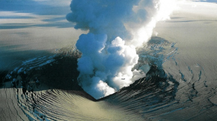 Další islandská sopka se nadechuje k výbuchu