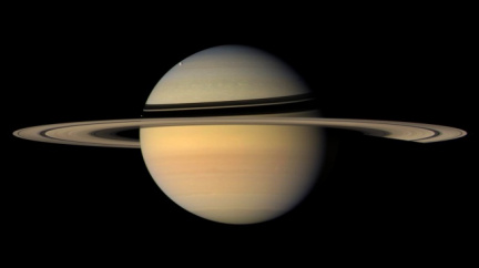 Chvění prstenců umožňuje nahlédnout do nitra Saturnu