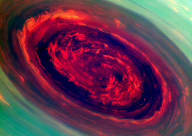 Víry v atmosféře Saturnu