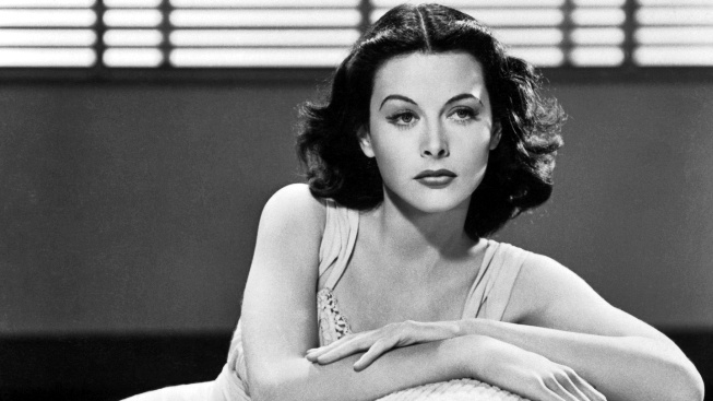 U zrodu mobilní komunikace stála hvězda skandálního filmu