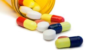 Vědci objevili první nová antibiotika od 80. let