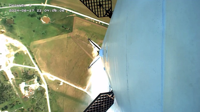 SpaceX už ví, proč jim explodovala raketa