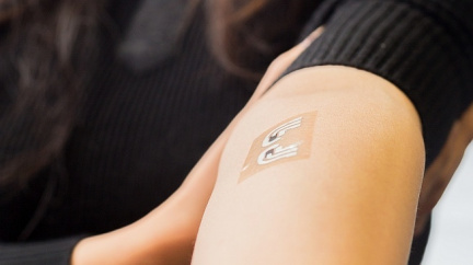 Diabetikům má ulehčit život 'chytré' tetování