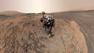 Kdo vyhodil pojistky sondě Curiosity
