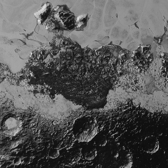 Ze sondy New Horizons dorazily nové snímky Pluta. Vědci jsou překvapeni