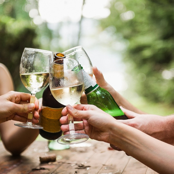 Pivo versus víno: Jak se liší různé kmeny kvasinek?