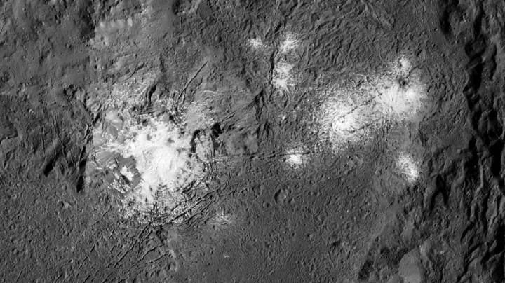 Kryovulkanismus na Cereře, aneb když sopky chrlí led: První část