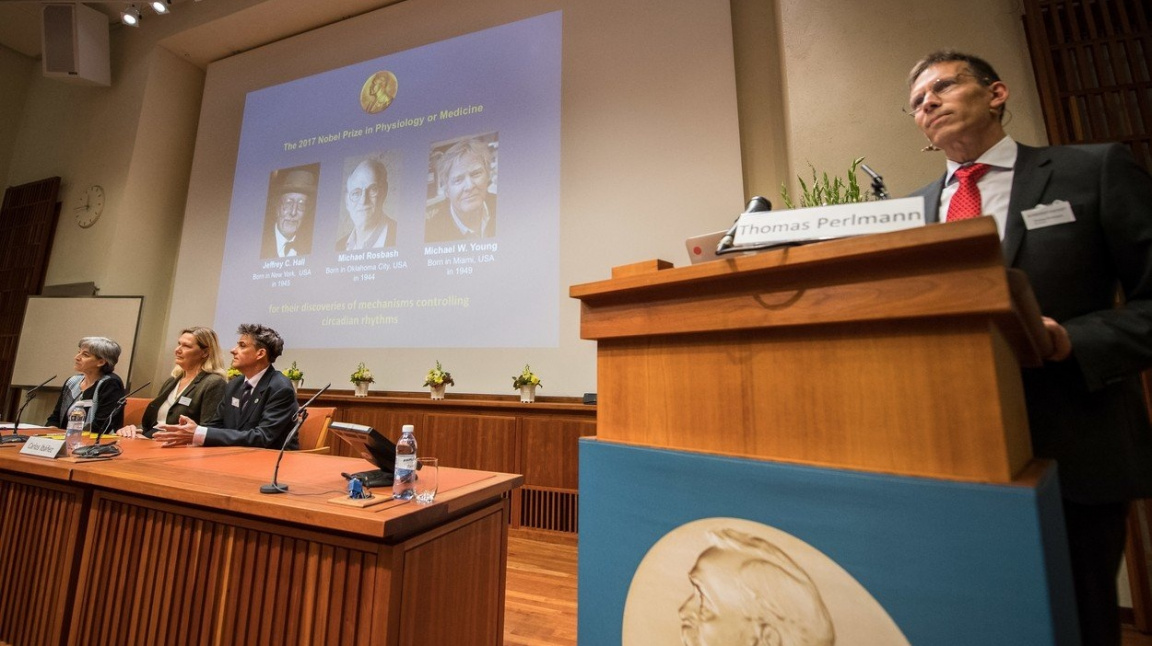 Nobelovu cenu za lékařství získali vědci, kteří izolovali gen řídící biorytmus