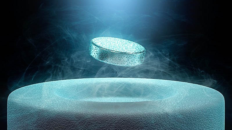 Grafen se blíží dosažení supravodivosti za pokojové teploty