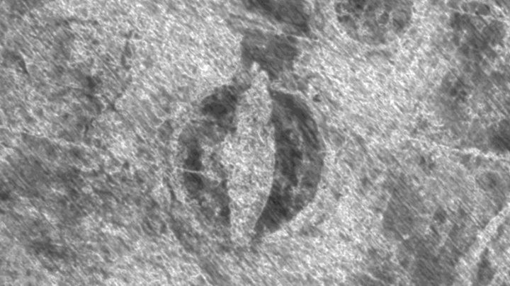 Archeologové objevili vzácnou vikingskou pohřební loď