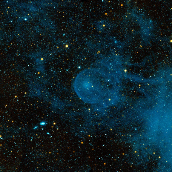 Astronomové podruhé zachytili opakující se signály z jiné galaxie