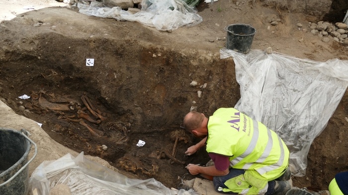 Archeologové objevili dva unikátní pohřby na lodi. První po 50 letech