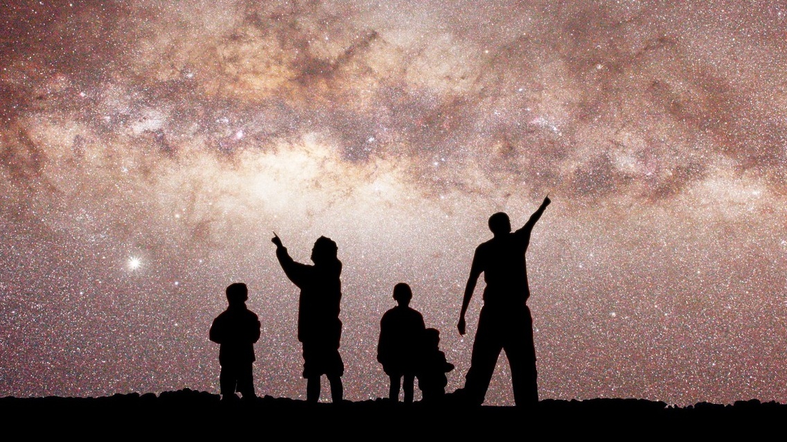 Úchvatné animace ukazují, jak titěrní jsme ve vesmíru