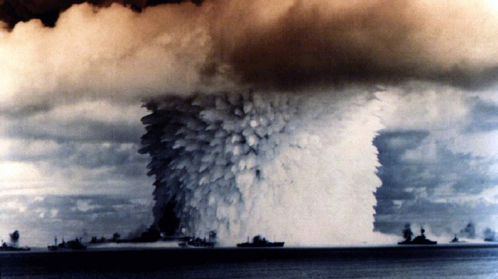 Oceány se oteplují rychlostí pěti atomových bomb za vteřinu