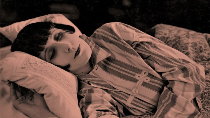 Spánek dorůžova pomáhá zhubnout, zjistili lékaři