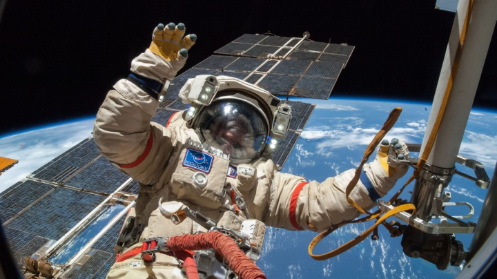 Stav nouze na ISS, velitel v dekompresi! NASA omylem odvysílala záznam cvičení