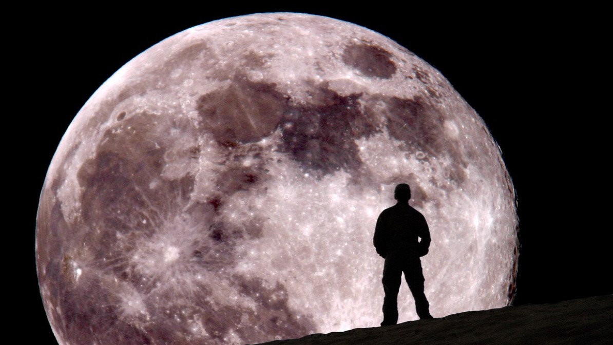 Spánek lidí souvisí s fázemi Měsíce. Studie ukázala jak