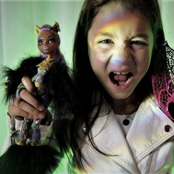 Už pětileté dívky žijí v módním matrixu, chtějí být vyzáblé jako jejich panenky