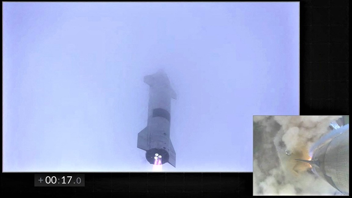 Mise splněna! Muskova Starship poprvé přežila testovací let