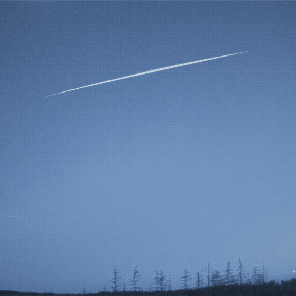 Video zachytilo rozpad meteoru, který zazářil na českém nebi