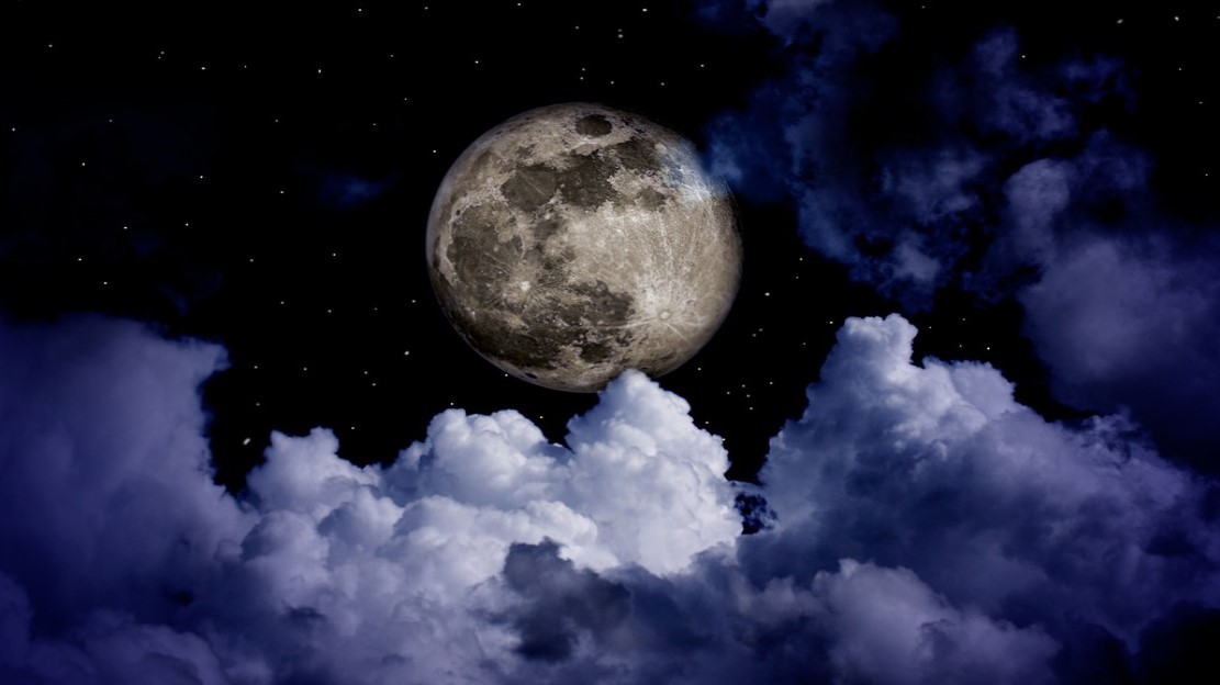 Země se otáčí čím dál pomaleji, brzdí ji Měsíc. A právě proto dýcháme kyslík