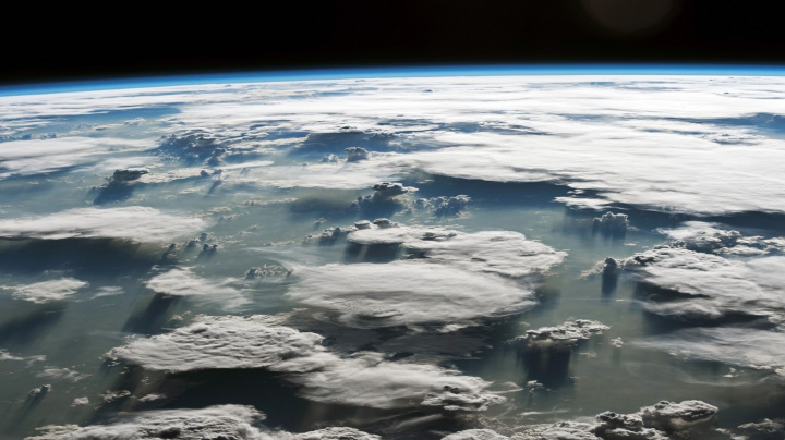 Hrozí prudká změna počasí. Vědci varují před náhlým kolapsem polárního víru