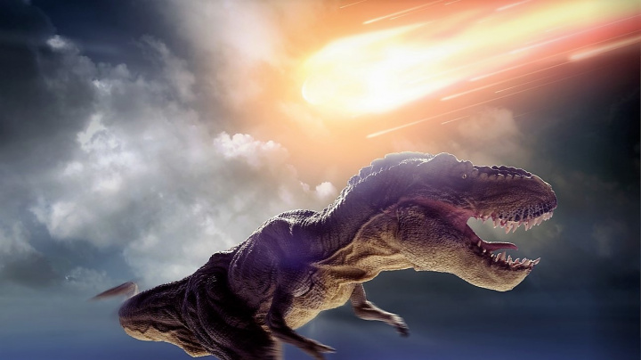 Vesmírný zabiják, který ze Země vymazal dinosaury, přilétl na jaře