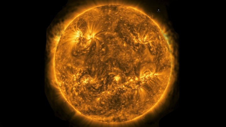 Slunce, jak jste ho neviděli. Sonda pořídila snímek, který má 83 milionů pixelů