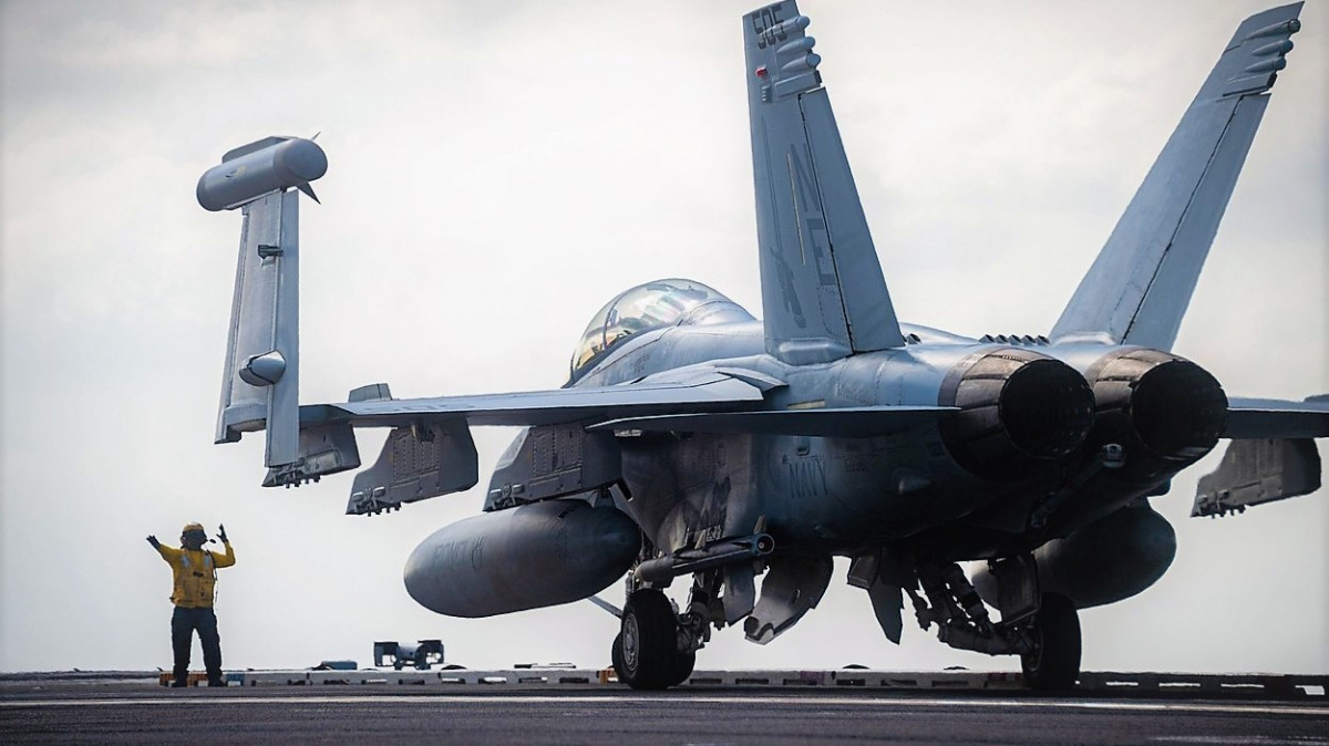 Do Evropy dorazily tryskové rušičky, které by mohly oslepit ruské radary. Jak fungují?