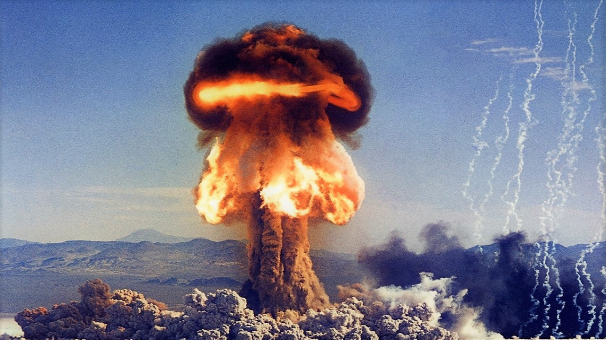 Jaderné výbuchy zanechaly stopy v medu včel