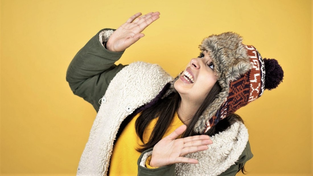 Ženy skutečně cítí chlad víc než muži. Vědci vysvětlují proč