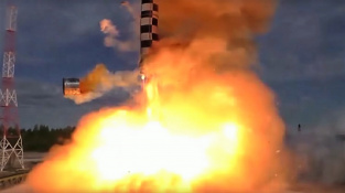 Rusko rozmístí rakety ‚posledního soudu‘. Jsou skutečně neporazitelné?