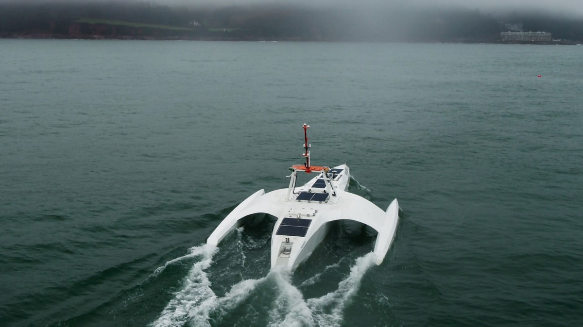 Světové oceány mění barvu, nejsou jen modré