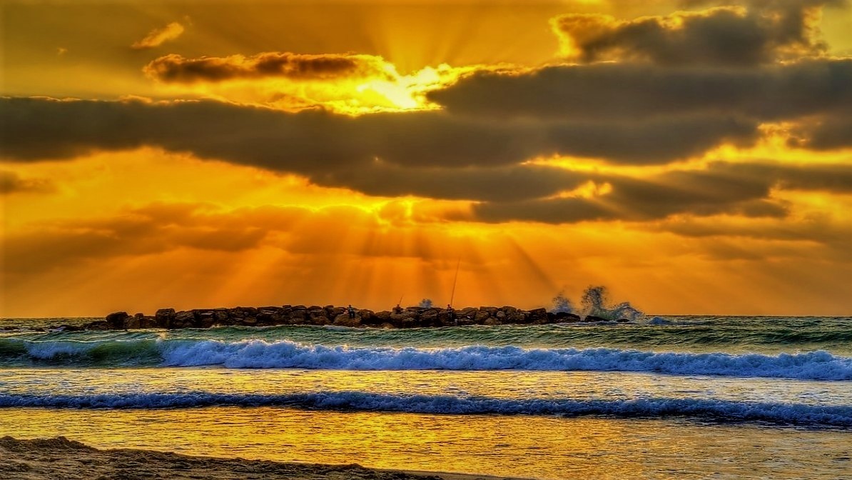 Středozemní moře se stává tropickým. Otepluje se nejrychleji ze všech moří