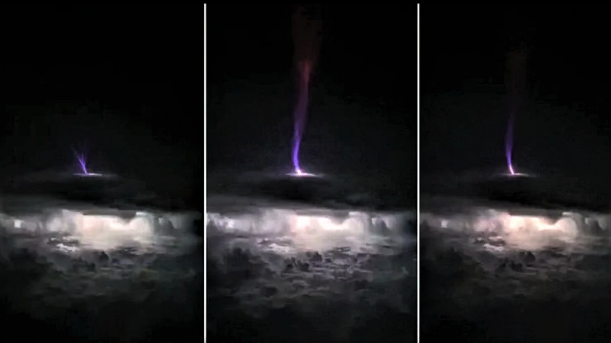 Gigantický modrý blesk vyletěl z  oblohy do vesmíru