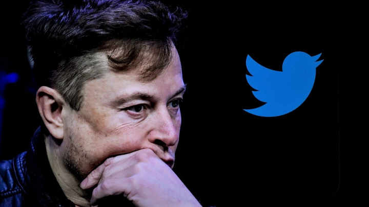 Musk chystá tajemnou aplikaci „X“. Proto nakonec může koupit Twitter