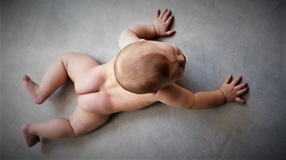 ‚Děti lockdownu‘ méně mluví, zato se lépe plazí