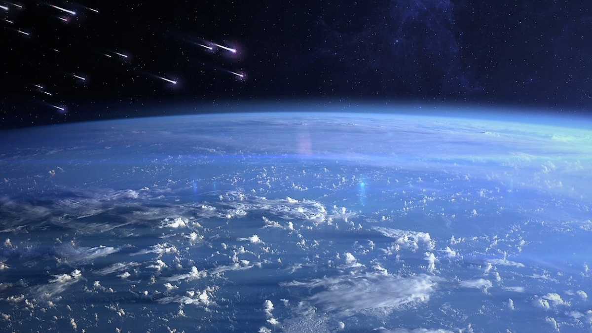 Na Zemi prší prach z komety zobrazované jako betlémská hvězda