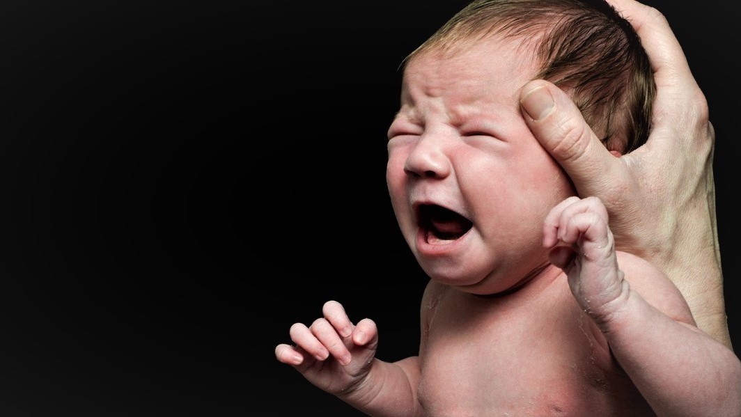 Dítě se učí plakat už v děloze