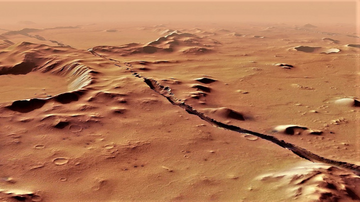 Mars není mrtvý! Roztavená hornina z jeho hlubin se tlačí na povrch