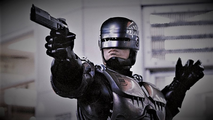 Robocop nemusí navždy zůstat jen ve sci-fi. Roboti v San Francisku dostali licenci zabíjet