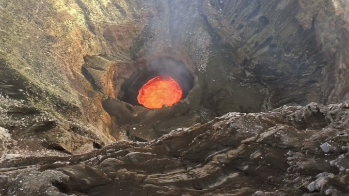 Jádro Země mění směr rotace, upozorňují geofyzici. Co za tím vězí?