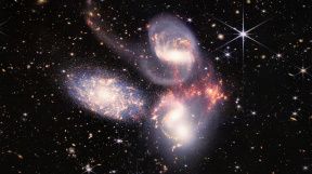 profimedia-0706865623 triplet quasars