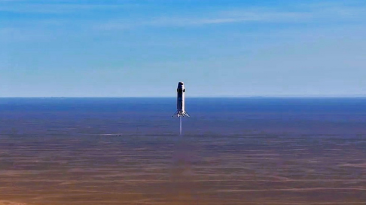 Číňané kráčí ve stopách SpaceX. Jejich raketa vertikálně přistála
