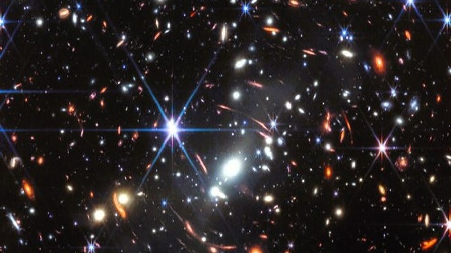 V kosmu došlo k podivné explozi, astronomové ji nedokážou vysvětlit