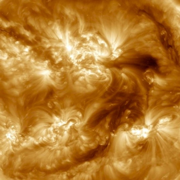 Slunce může odpálit erupce nejsilnější třídy. Co to znamená pro Zemi?