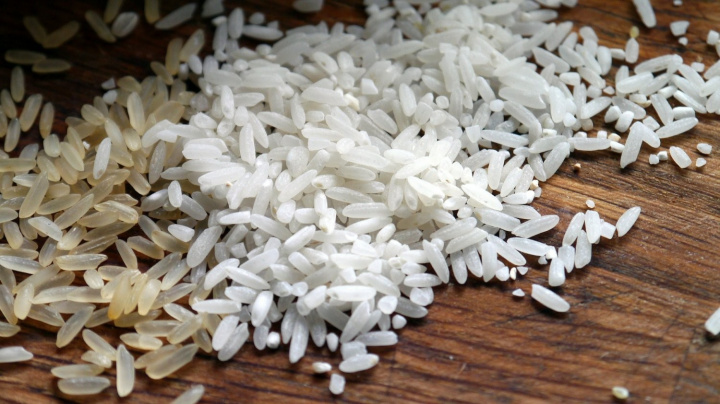 Jihokorejští vědci vypěstovali „masitý“ hybrid rýže, udržitelnější zdroj bílkovin