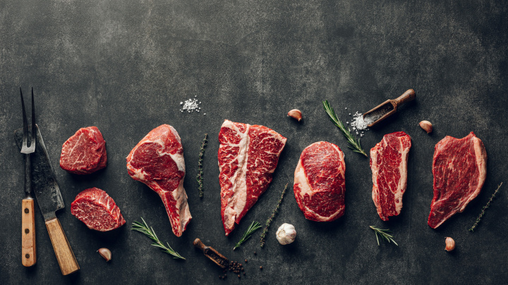 Chrání maso před rakovinou? Nová studie vzbuzuje pochybnosti