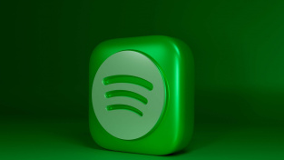 Spotify zaplavuje generický obsah AI